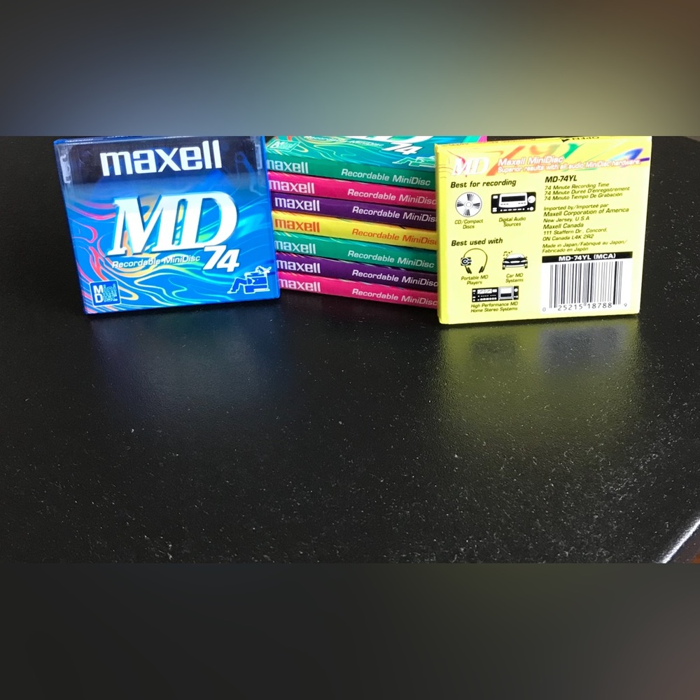 Maxell Blank Recordable Minidisc ~ 74 Minutes (9 pack with case)